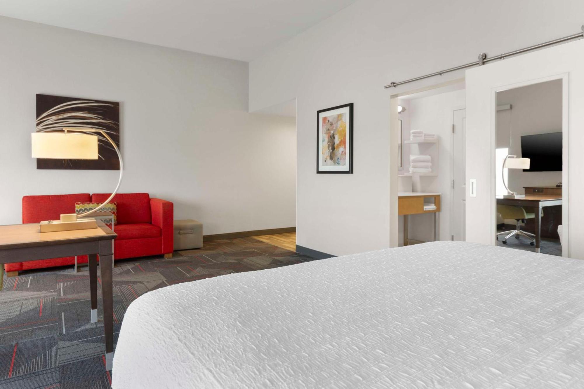 Hampton Inn & Suites Columbus Scioto Downs Экстерьер фото