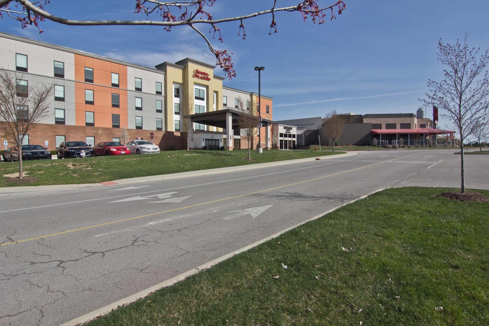 Hampton Inn & Suites Columbus Scioto Downs Экстерьер фото