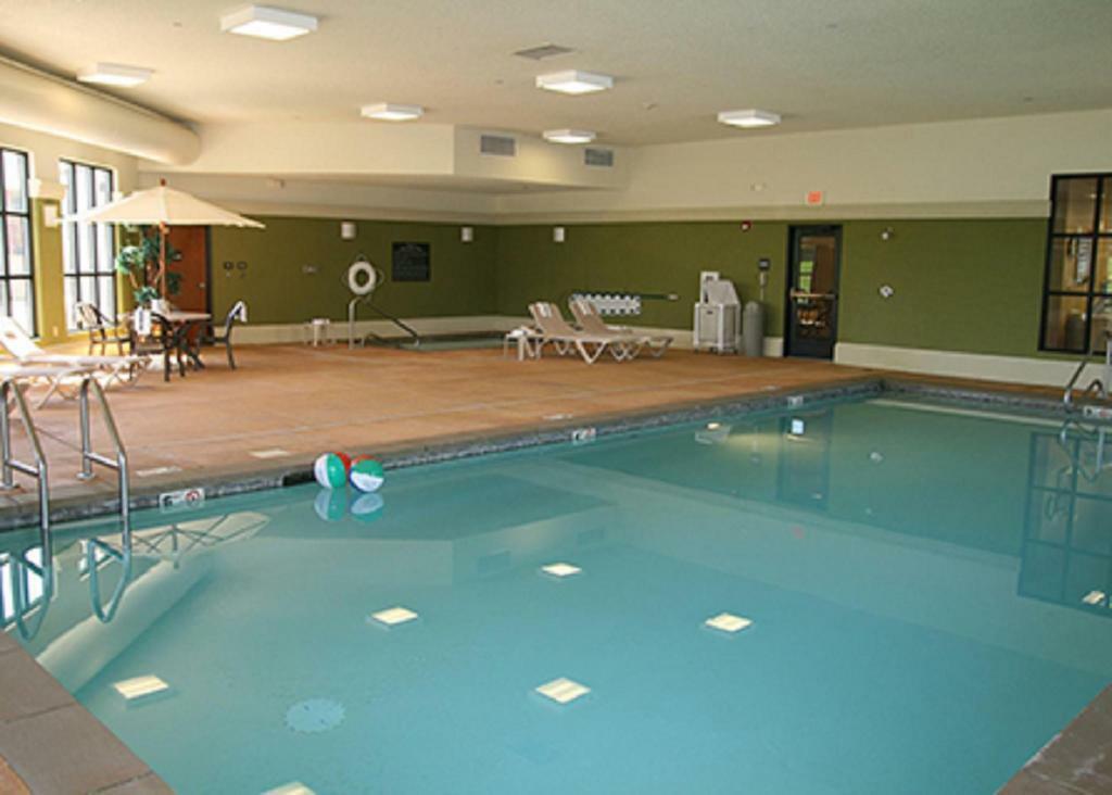 Hampton Inn & Suites Columbus Scioto Downs Экстерьер фото